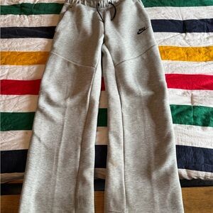 Nike Tech Kids Heather Gray Fleece Joggers with Black Swoosh